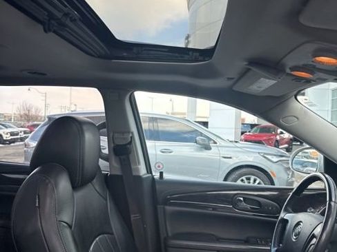 Used 2016 Buick Enclave Premium image 6