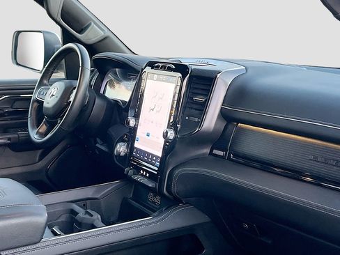 Used 2024 RAM 1500 Limited w/ Body Color Bumper Group image 28