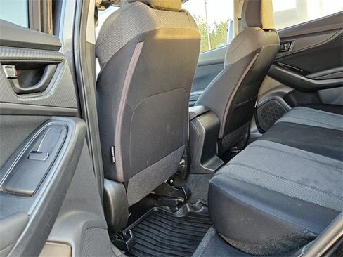 Used 2019 Subaru Crosstrek 2.0i image 6