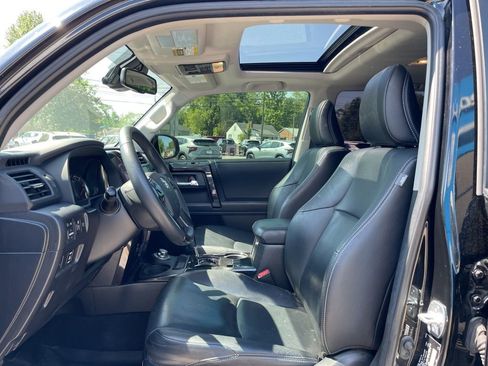 Used 2021 Toyota 4Runner Nightshade AWD/4WD image 10