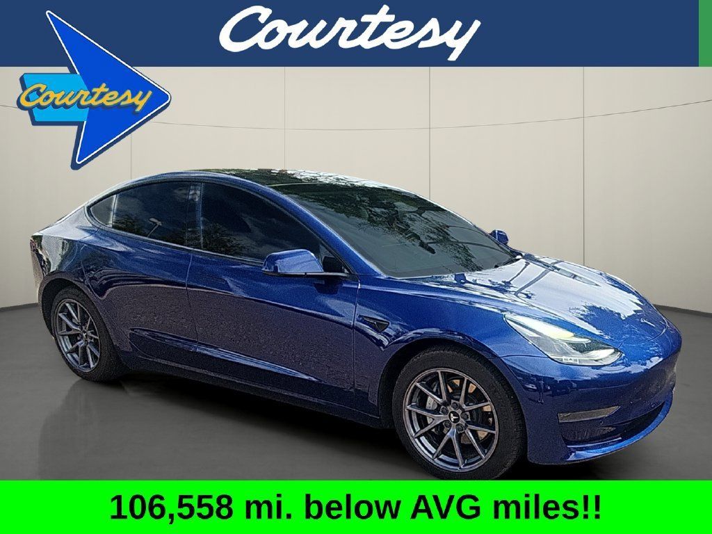 Used 2022 Tesla Model 3 RWD image 1