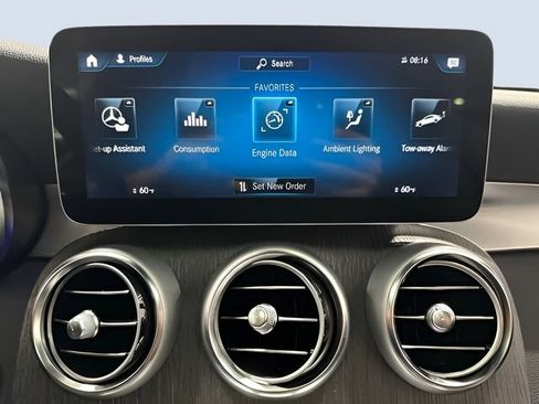 Used 2022 Mercedes-Benz GLC 300 4MATIC image 22