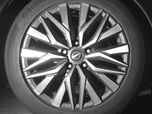 Used 2025 Nissan Altima 2.5 SV image 15