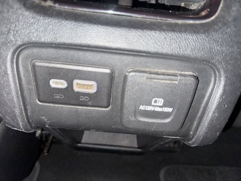 Used 2020 Chevrolet Blazer RS image 42