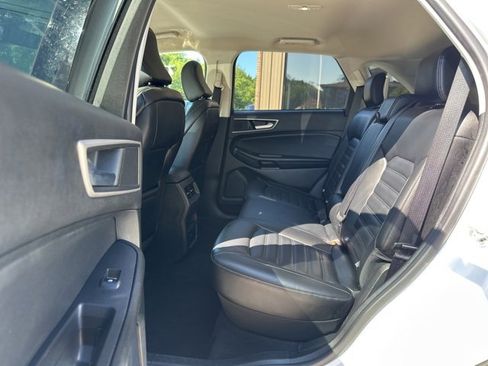 Used 2023 Ford Edge SEL image 23
