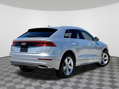 Used 2019 Audi Q8 Premium w/ Convenience Package AWD/4WD image 6