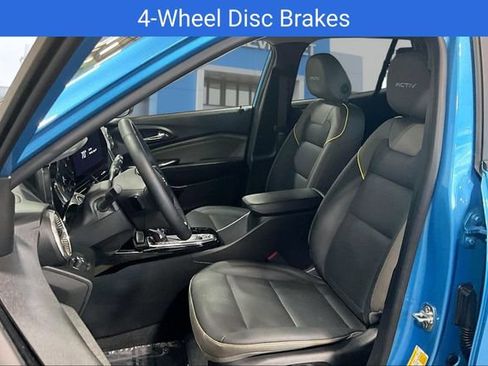 Used 2025 Chevrolet Trax ACTIV w/ Driver Confidence Package FWD image 21