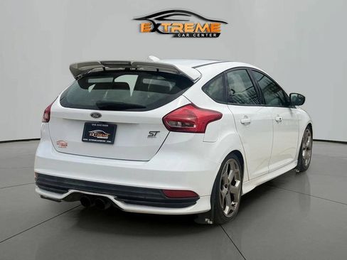 Used 2016 Ford Focus ST w/ Equipment Group 401A FWD image 7