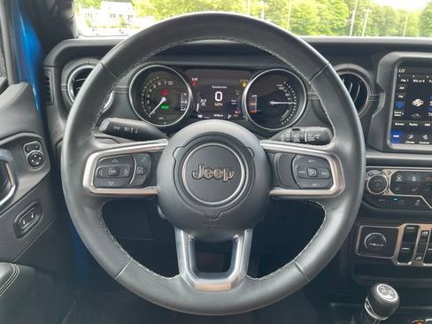 Used 2023 Jeep Wrangler Unlimited Sahara w/ Cold Weather Group AWD/4WD image 13