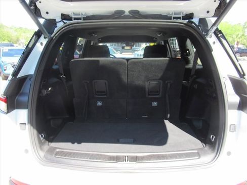 Used 2024 Jeep Grand Cherokee L Laredo w/ Luxury Tech Group I AWD/4WD image 33