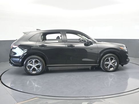 Used 2023 Honda HR-V EX-L image 7
