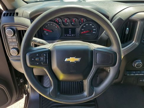 Used 2025 Chevrolet Silverado 1500 Custom AWD/4WD image 24