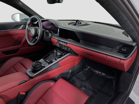 New 2026 Porsche 911 Carrera 4S image 27