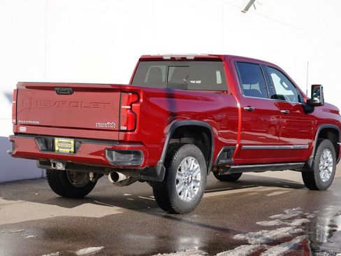 Used 2025 Chevrolet Silverado 3500 High Country w/ High Country Premium Package image 3