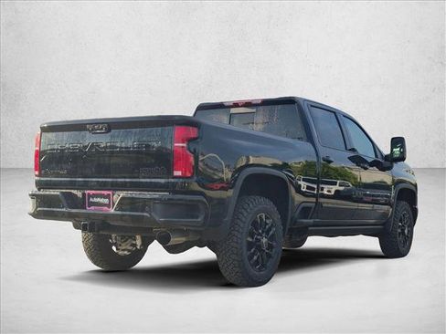 New 2026 Chevrolet Silverado 2500 High Country w/ High Country Premium Package AWD/4WD image 5