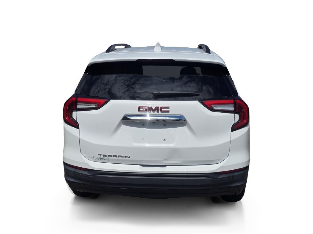 Used 2024 GMC Terrain SLE w/ Driver Convenience Package FWD image 7