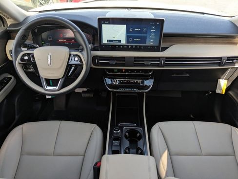 New 2026 Lincoln Corsair Grand Touring AWD/4WD image 18