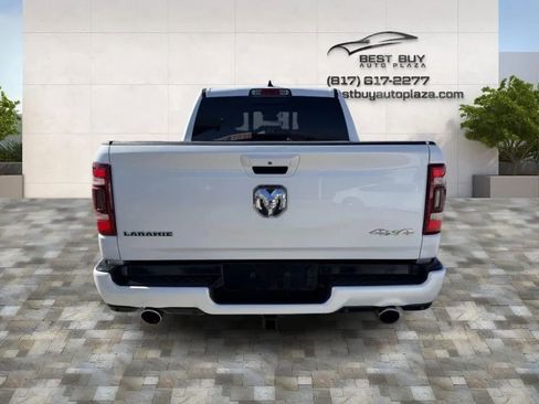 Used 2019 RAM 1500 Laramie w/ Sport Appearance Package image 5