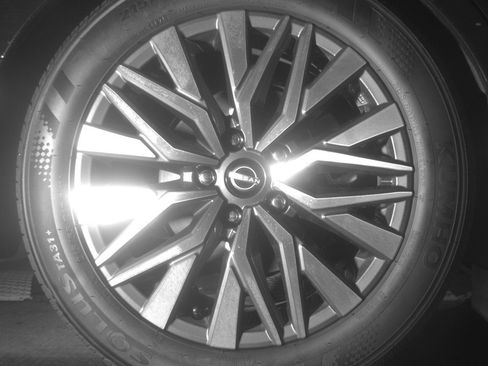 Used 2025 Nissan Altima 2.5 SV image 15