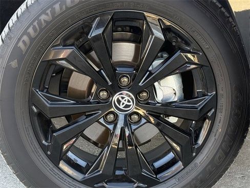 Used 2025 Toyota RAV4 XSE w/ Advanced Technology Package image 11