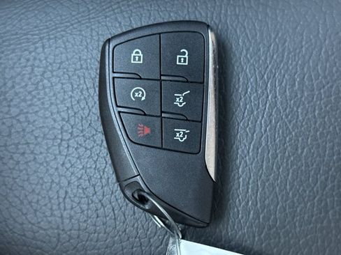 Used 2024 GMC Yukon Denali AWD/4WD image 35