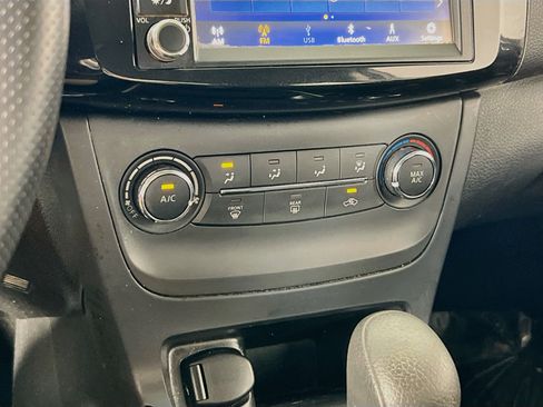 Used 2019 Nissan Sentra S FWD image 15