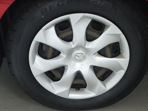 Used 2018 MAZDA MAZDA3 Sport FWD image 38
