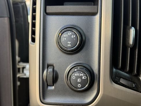 Used 2015 GMC Sierra 1500 Denali image 17