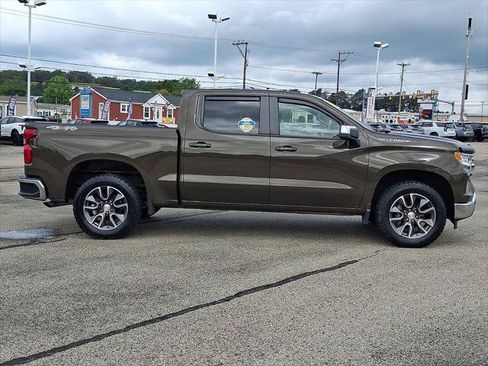 Used 2023 Chevrolet Silverado 1500 LT AWD/4WD image 8