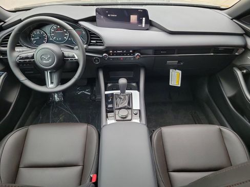 New 2026 MAZDA MAZDA3 Hatchback w/Premium Plus Pkg image 14