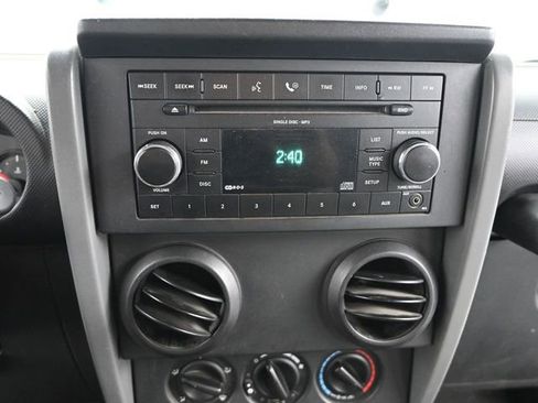 Used 2008 Jeep Wrangler X image 12