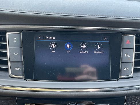 Used 2021 Buick Enclave Avenir w/ Avenir Technology Package image 19