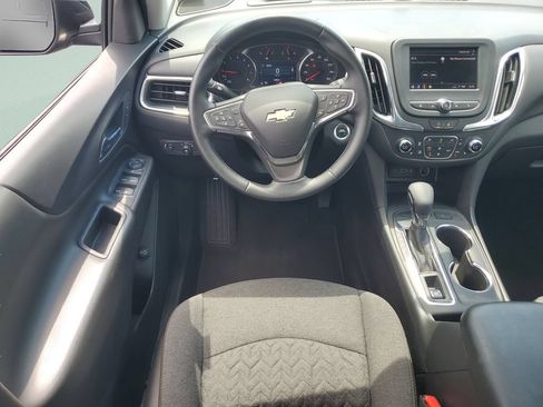Used 2024 Chevrolet Equinox LT FWD image 12