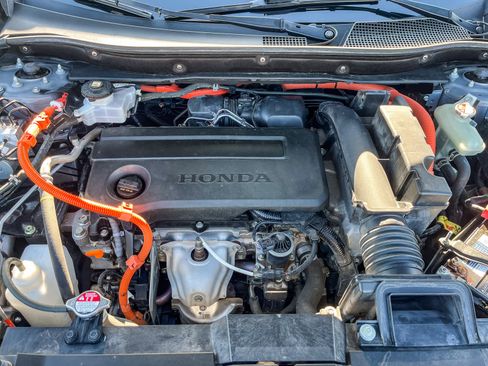 Used 2023 Honda CR-V Sport Touring image 27