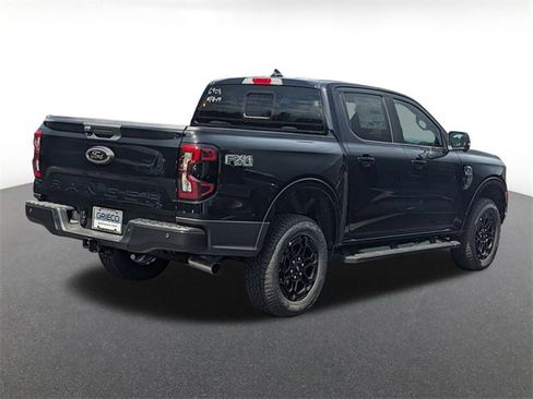 New 2025 Ford Ranger Lariat w/ FX4 Off-Road Package image 3