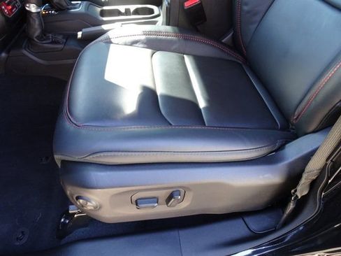 Used 2024 Jeep Gladiator Rubicon image 11