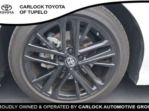 Used 2026 Toyota Camry SE FWD image 16