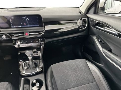 Used 2024 Kia Seltos S image 27