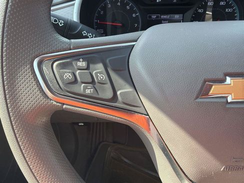 Used 2021 Chevrolet Malibu LS FWD image 11
