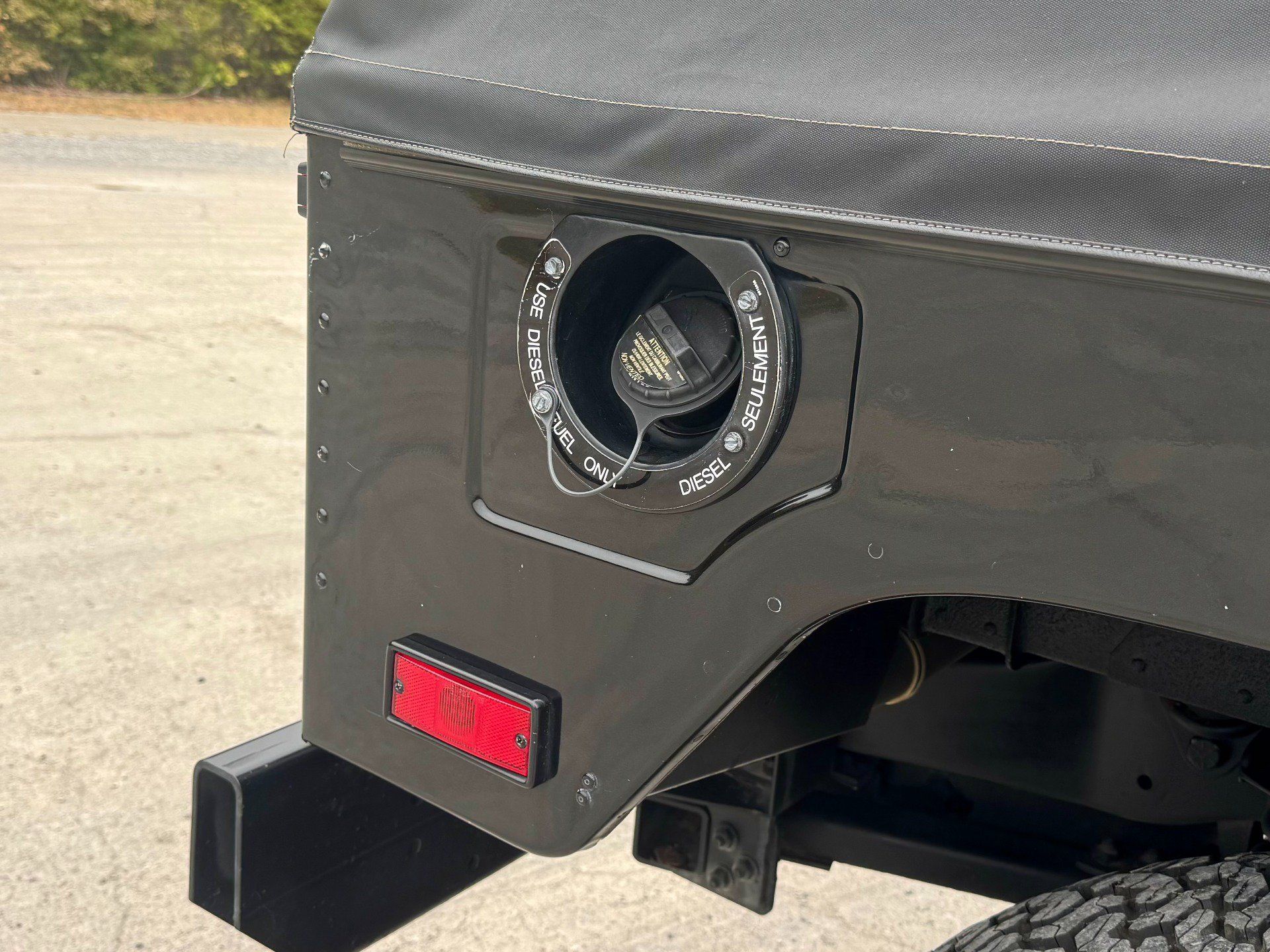 Used 2004 HUMMER H1 4-Door Open Top AWD/4WD image 63