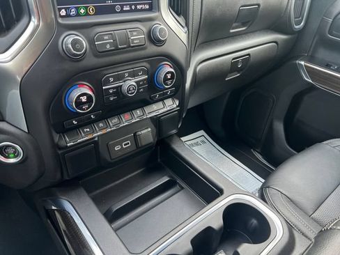 Used 2022 Chevrolet Silverado 1500 RST w/ Safety Package AWD/4WD image 15