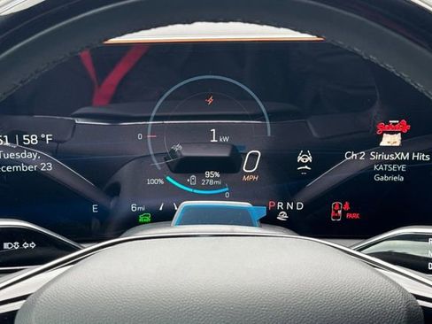 New 2026 Cadillac Optiq Luxury 1 image 24