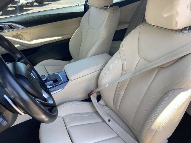 Used 2021 BMW 430i Coupe w/ Convenience Package RWD image 16