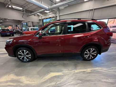 Used 2020 Subaru Forester Limited AWD/4WD image 38