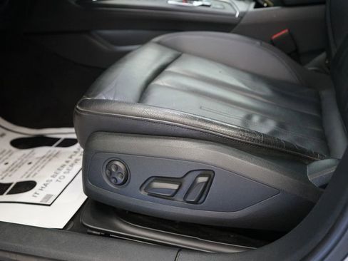 Used 2019 Audi A4 2.0T Premium w/ Convenience Package AWD/4WD image 29