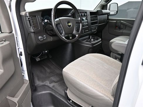 Used 2020 Chevrolet Express 2500 w/ Driver Convenience Package image 2