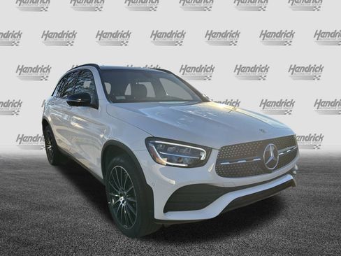 Used 2021 Mercedes-Benz GLC 300 image 2