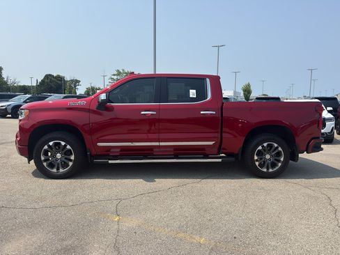 Certified 2024 Chevrolet Silverado 1500 High Country w/ Technology Package AWD/4WD image 6