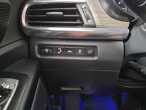 Used 2022 Kia Telluride EX w/ EX Premium Package image 22