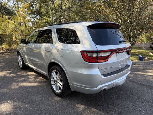 Used 2023 Dodge Durango GT image 4